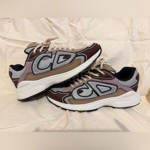 Dior B30 'Reflective CD30 - White Beige' Eu 41 (8-8.5 Us) Size